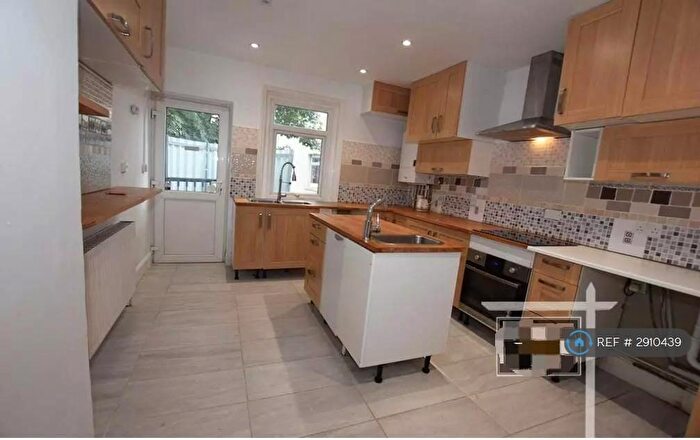 5 Bedroom Maisonette To Rent In Romsey Road, Southampton, SO16