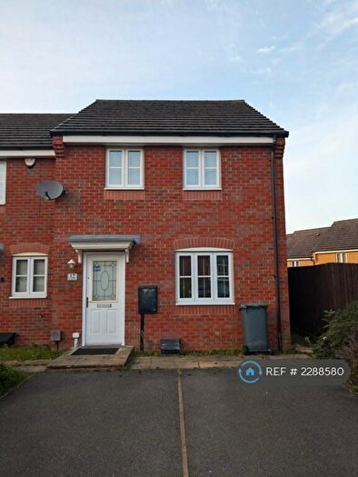 3 Bedroom End Of Terrace House To Rent In Aldfield Green, Hamilton, Leicester, LE5