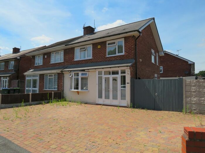 3 Bedroom Property To Rent In Morrison Road, Tipton, DY4
