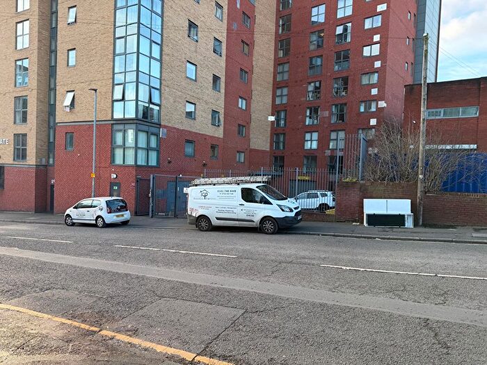 Studio To Rent In Red Bank, Manchester, M4