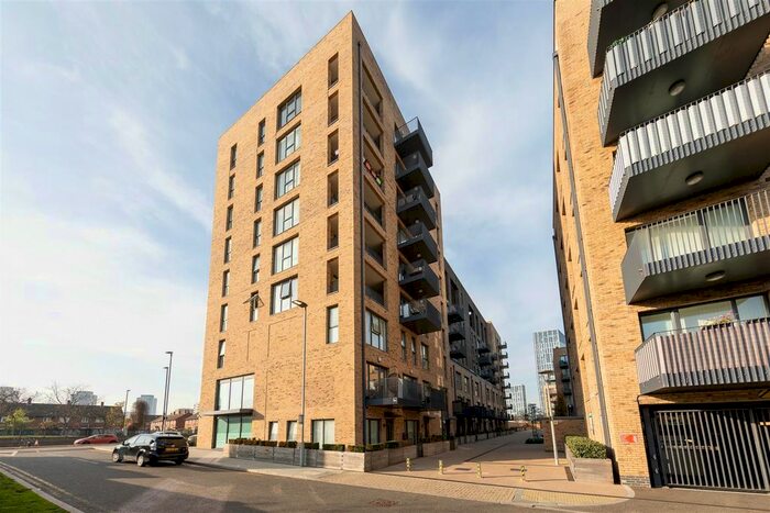 1 Bedroom Flat To Rent In Bow River Village, Bromley-By-Bow, E3