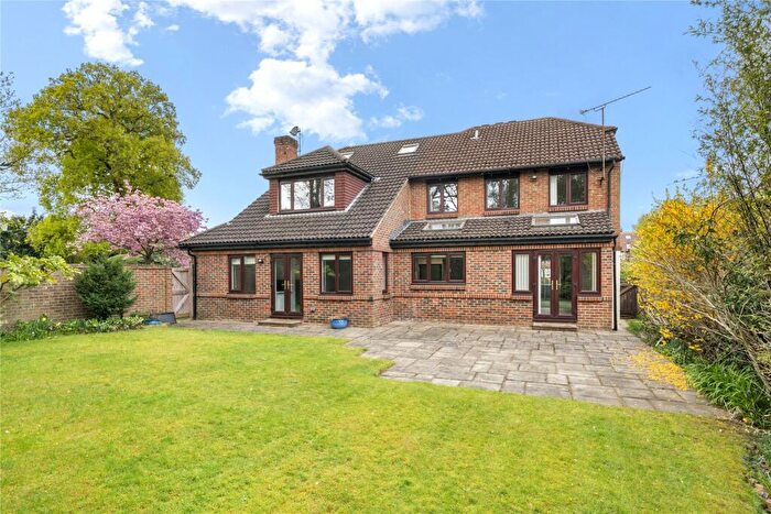 5 Bedroom Detached House For Sale In Burleigh Park, Cobham, Surrey, KT11