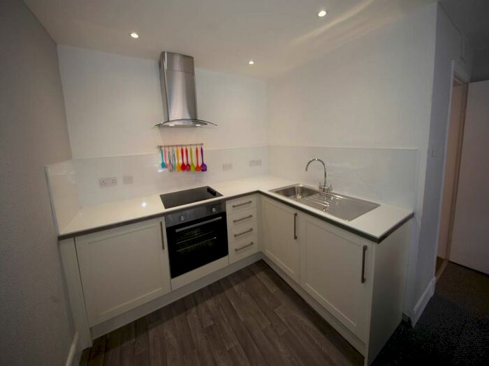 1 Bedroom Flat To Rent In Strathmartine Road, Dundee, DD3