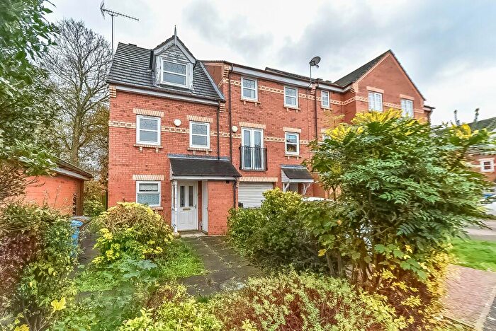 3 Bedroom End Of Terrace House To Rent In Philip Larkin Close, Hull, East Yorkshire, HU6