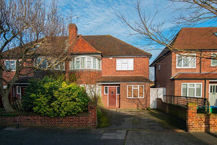 4 Bedroom Semi-Detached House To Rent In Lauderdale Drive, Richmond, TW10