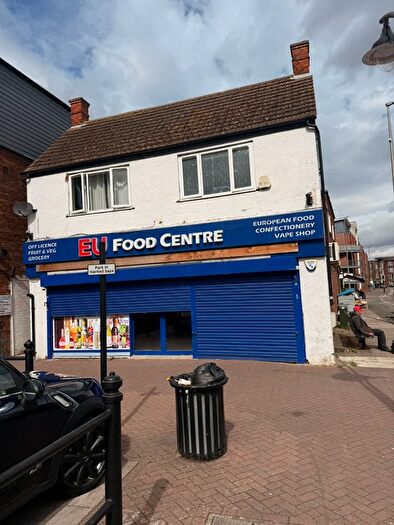 1 Bedroom Flat To Rent In Queensway, Bletchley, Milton Keynes, MK2