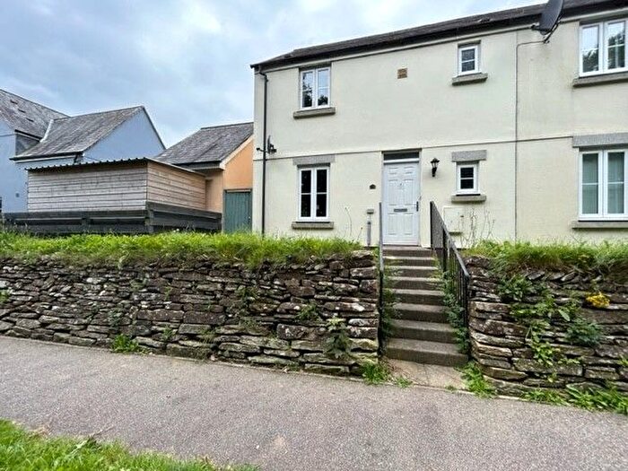 3 Bedroom Property To Rent In Station Road, St. Columb, TR9