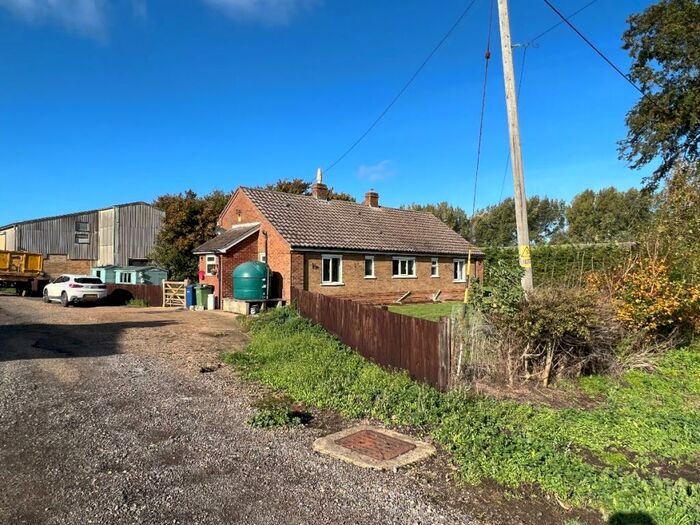 3 Bedroom Bungalow To Rent In Floods Ferry Road, Doddington, March, PE15
