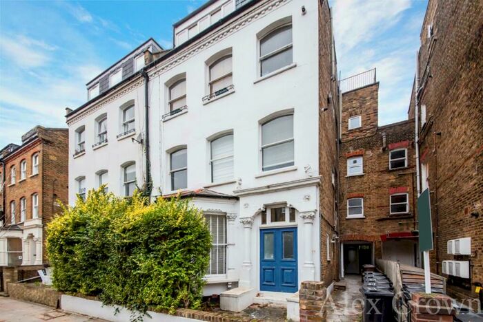 Studio To Rent In Adolphus Road, Finsbury Park, N4