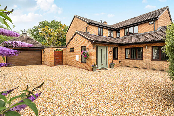 5 Bedroom Detached House For Sale In Whittington Road, Westlea, Swindon, SN5