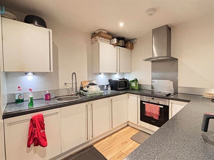 2 Bedroom Apartment To Rent In Ebb Court, Royal Quay, E16
