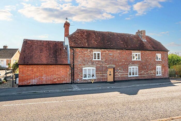 3 Bedroom Detached House For Sale In Stratford Road, Stratford Sub Castle, SP1