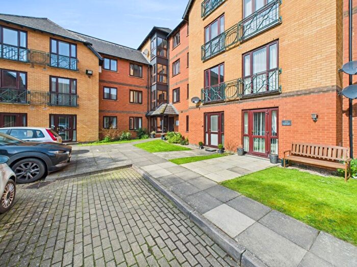 1 Bedroom Retirement Property For Sale In Flat Oaktree Court, George Street, Kettering, NN16