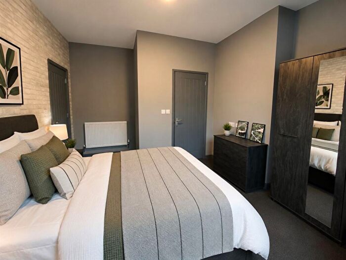 1 Bedroom Semi-Detached House To Rent In Room, Shobnall Street, Burton Upon Trent, Staffordshire, DE14