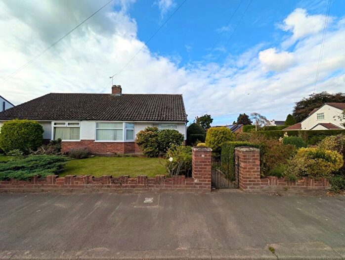 3 Bedroom Bungalow For Sale In Wallcroft, Willaston, Neston, Cheshire, CH64