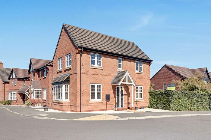 3 Bedroom Detached House For Sale In Seaton Way, Mapperley, NG3