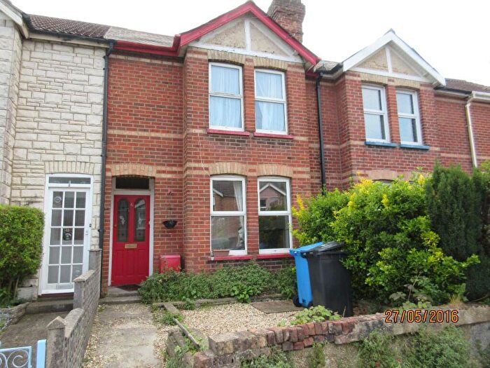 3 Bedroom Terraced House For Sale In Layton Road, Poole, Dorset, BH12