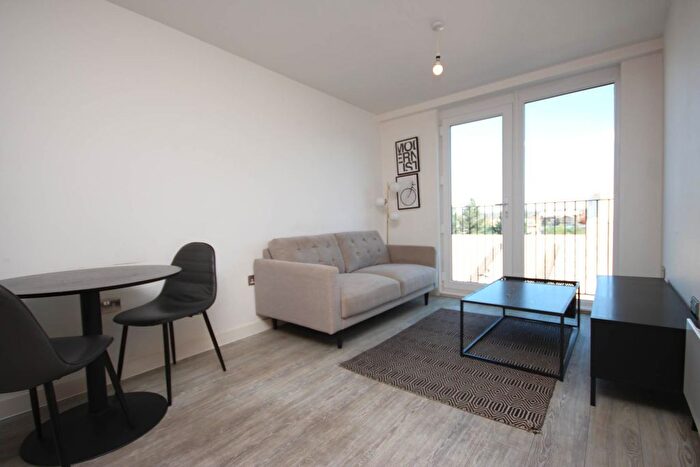 1 Bedroom Flat To Rent In Craven Street, Salford, M5