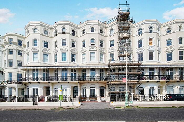 3 Bedroom Flat To Rent In Marine Parade, BN2