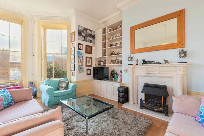 1 Bedroom Flat To Rent In Merton Road, Wandsworth, London, SW18