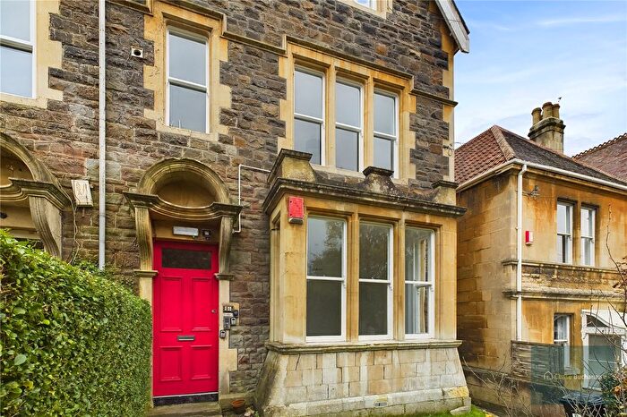 2 Bedroom Flat To Rent In Bloomfield Avenue, Bath, BA2