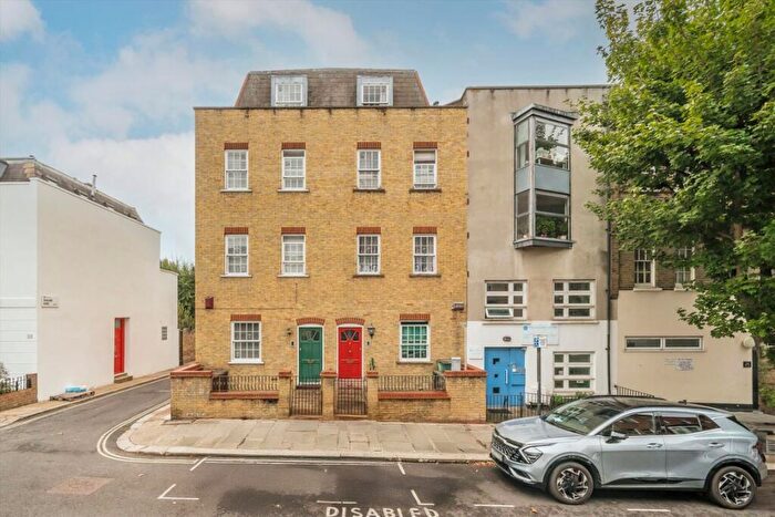 5 Bedroom Terraced House For Sale In Falkland Road, Kentish Town, NW5