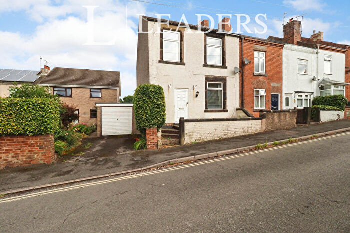 3 Bedroom Terraced House To Rent In New Street, Higham, DE55