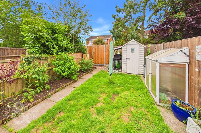 3 Bedroom Terraced House For Sale In Melton Close, Wymondham, NR18