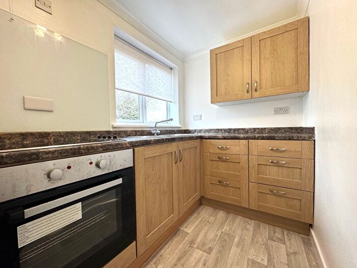 2 Bedroom Flat To Rent In Lower Denmark Road, Ashford, TN23