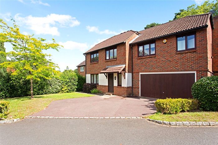 5 Bedroom Detached House To Rent In Burleigh Park, Cobham, Surrey, KT11