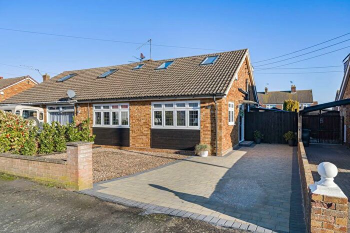 3 Bedroom Bungalow For Sale In Alfred Road, Hawley, DA2