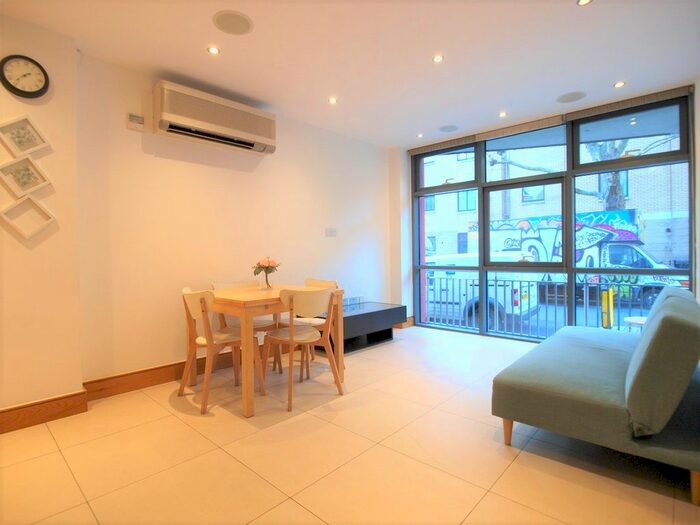 2 Bedroom Flat To Rent In Arlington Road, Camden, NW1