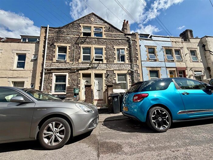1 Bedroom Flat To Rent In Goolden Street, Bristol, BS4