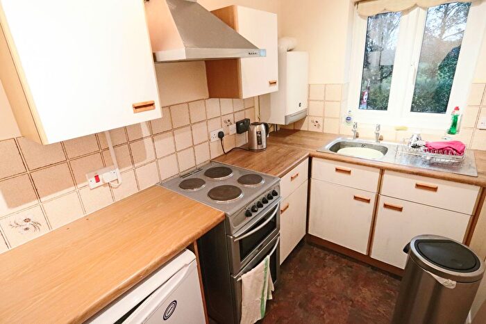 1 Bedroom Flat To Rent In Coulsdon Road, Coulsdon, CR5