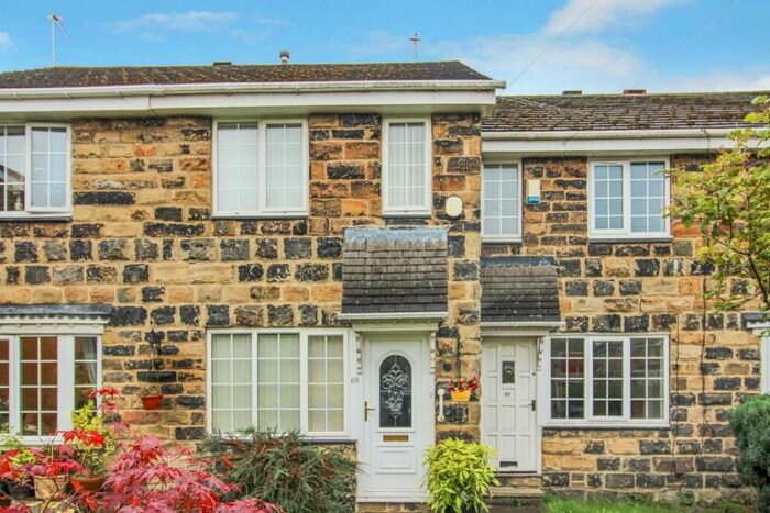 2 Bedroom Terraced House To Rent In Lea Mill Park Drive, Yeadon, Leeds, LS19