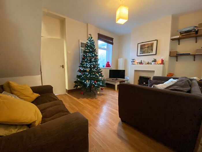 3 Bedroom Terraced House To Rent In Daniel Street, Cathays, CF24