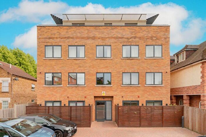 1 Bedroom Flat For Sale In Harlesden Road, Harlesden, NW10