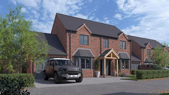 4 Bedroom Detached House For Sale In Grove Grange, Barnby Road, Newark, NG24