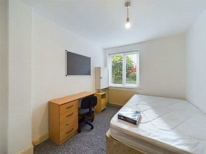 6 Bedroom Terraced House To Rent In Hollingbury Road, Brighton East Sussex, BN1