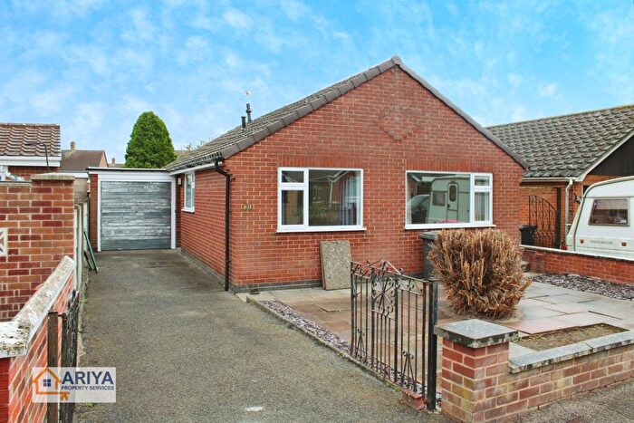 2 Bedroom Bungalow To Rent In Hardys Avenue, Rushey Mead, Leicester, LE4