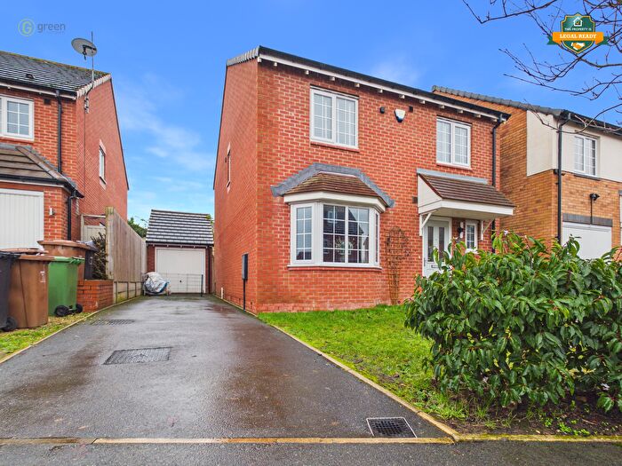 4 Bedroom Detached House For Sale In Swan Drive, Kingshurst, B37