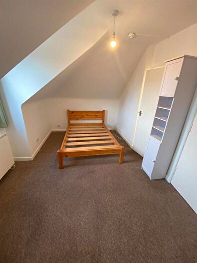 1 Bedroom Apartment To Rent In Westridge Road, Southampton, SO17