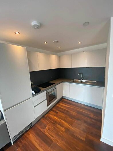 3 Bedroom Apartment To Rent In Regent Road, M3