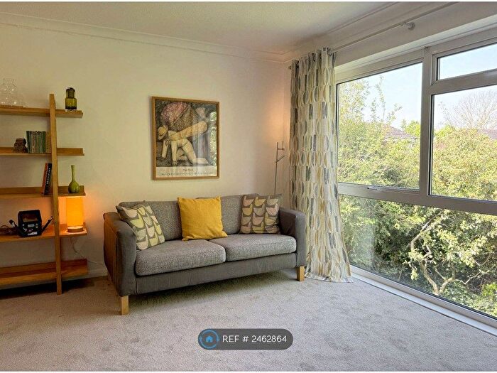 2 Bedroom Maisonette To Rent In Pyott Mews, Canterbury, CT1