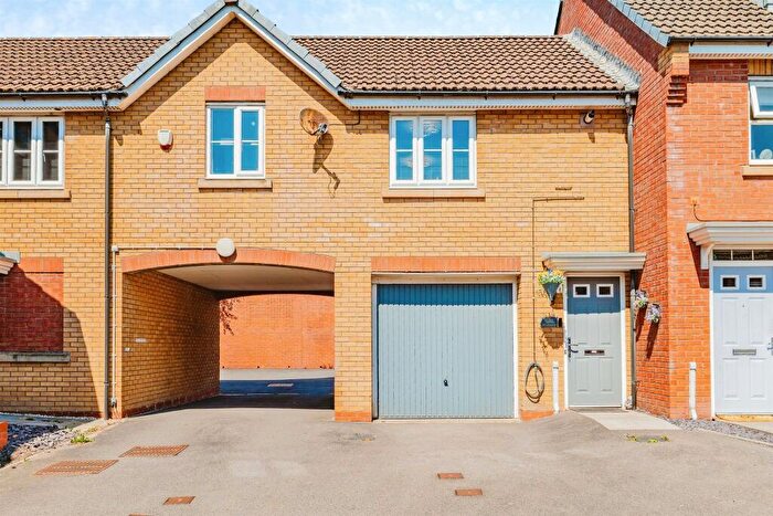 2 Bedroom Coach House For Sale In Longacres, Bridgend, CF31