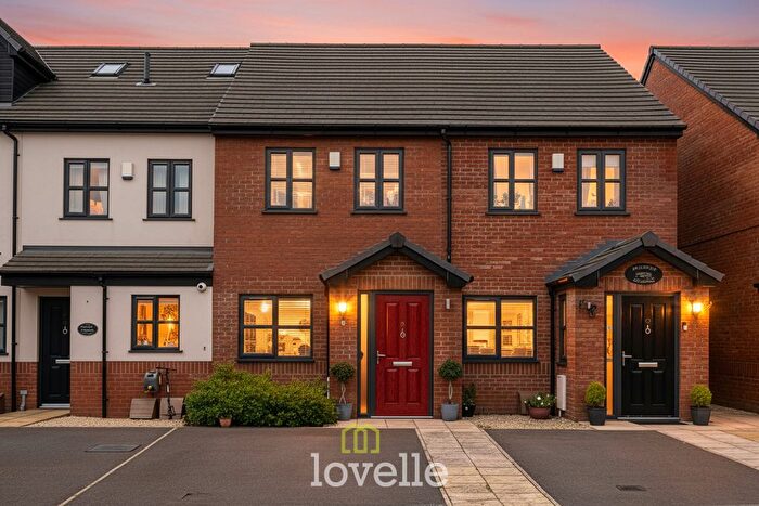 2 Bedroom Terraced House For Sale In Kristine Close, Grimsby, DN32