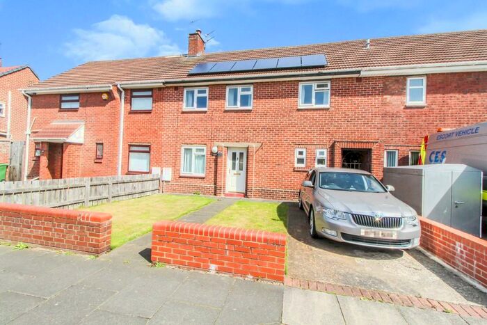 4 Bedroom Terraced House To Rent In Wordsworth Avenue, Blyth, NE24