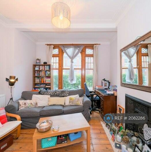 1 Bedroom Flat To Rent In Clapham South, London, SW12