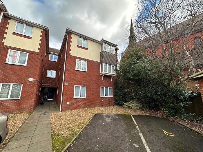 1 Bedroom Flat To Rent In Whiteacres Close, Gosport, PO12