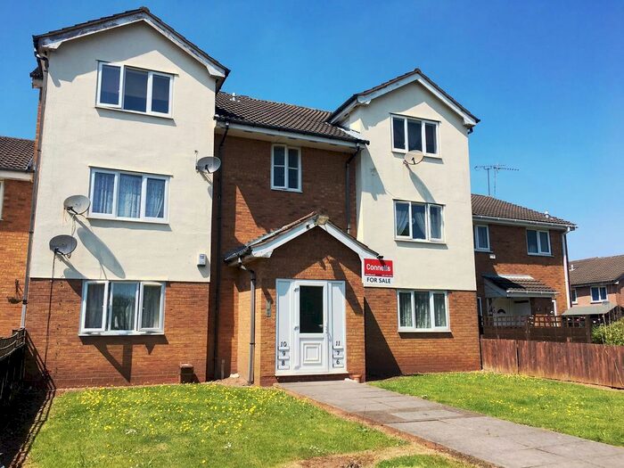 2 Bedroom Flat To Rent In Canterbury Close, Rowley Regis, B65